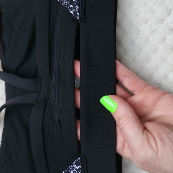Nwot Lululemon Sports Bra - Picture 4 of 6